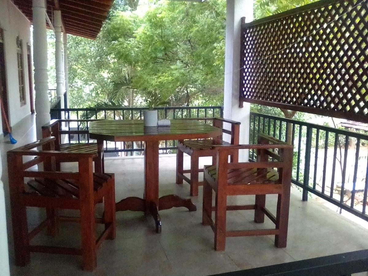 Black Panther Yala Tissamaharama Exterior photo
