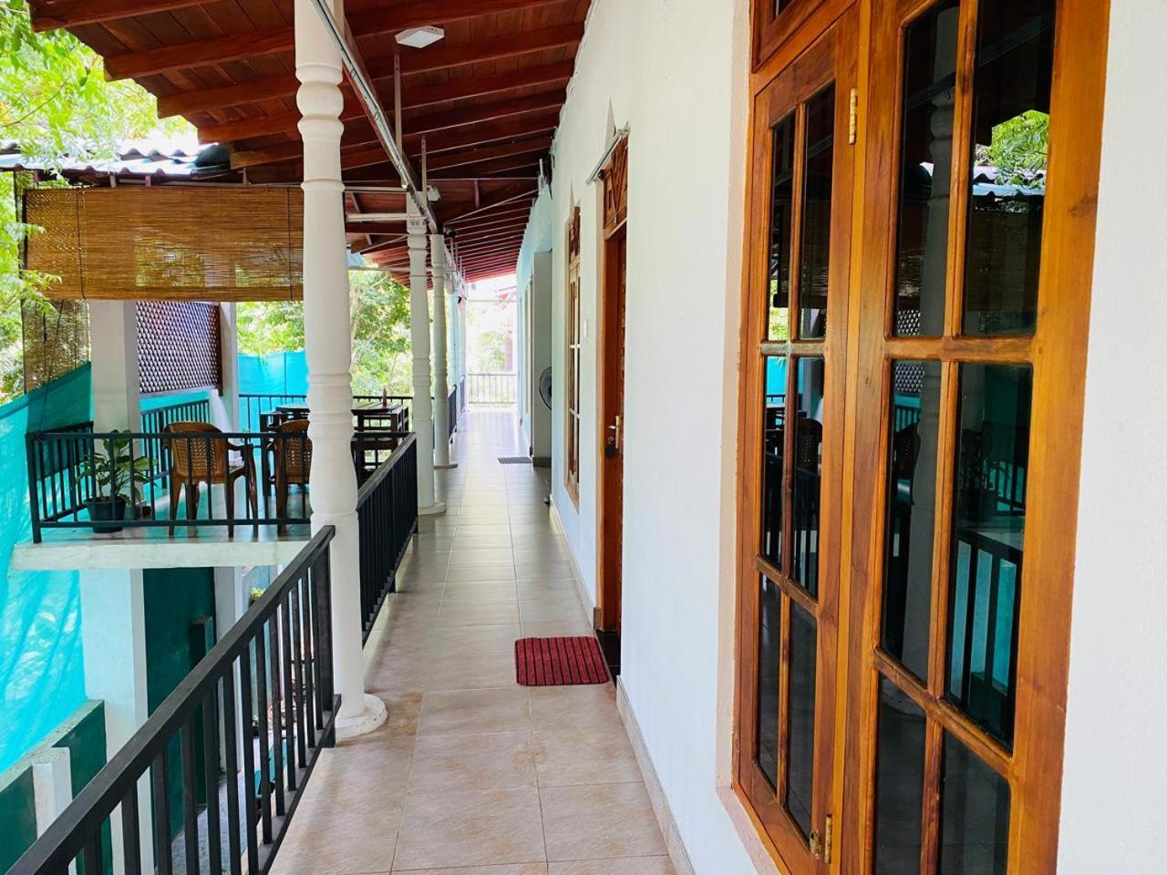 Black Panther Yala Tissamaharama Exterior photo